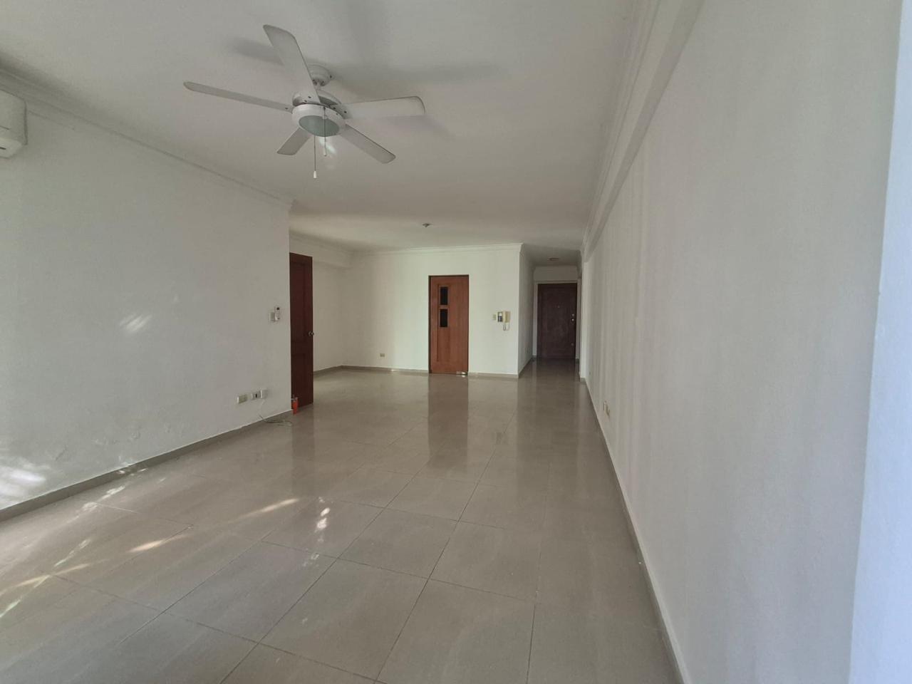 Apartamento en Venta en Gazcue. Foto 7318229-4.jpg