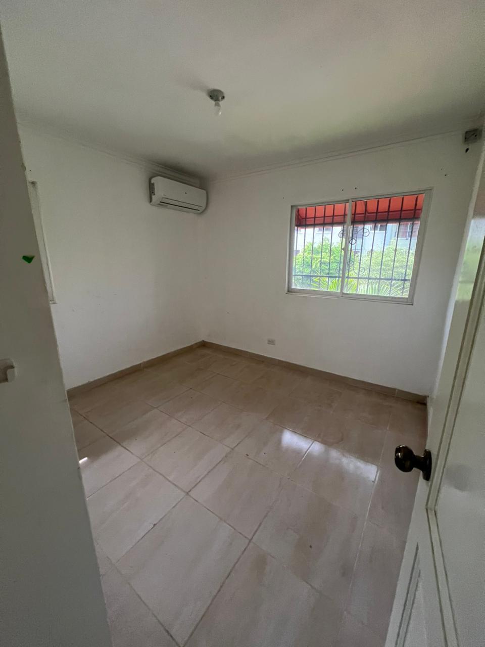 Apartamento en Venta en la Ciudad Juan Bosch. Foto 7318340-2.jpg