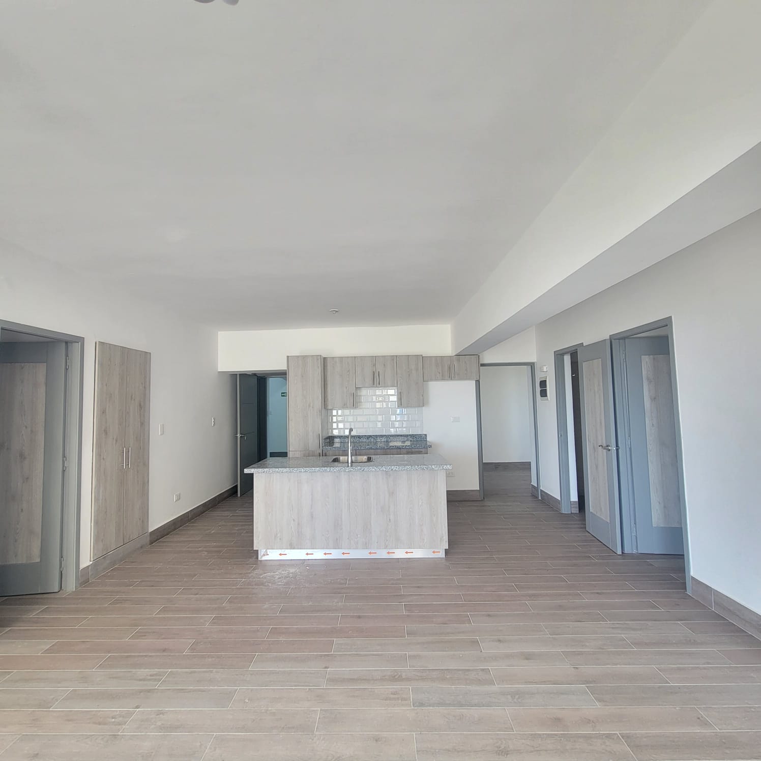 Apartamento de 4 Habitaciones en Venta en Juan Dolio.  Foto 7318569-1.jpg