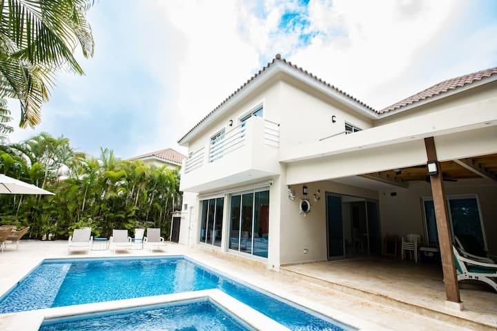 Villa en Venta en Juan Dolio. Foto 7318579-2.jpg