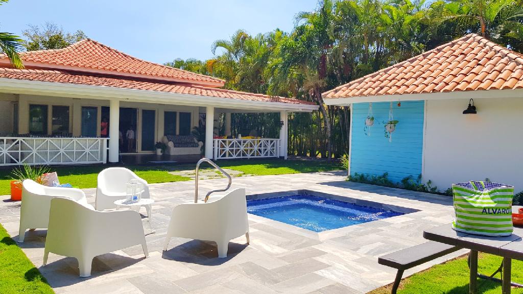 Villa en Venta en Juan Dolio. Foto 7318580-1.jpg