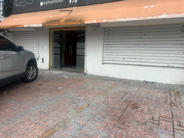 Local Comercial en Alquiler  Los Prados – Av. Núñez de Cáceres Foto 7318620-1.jpg