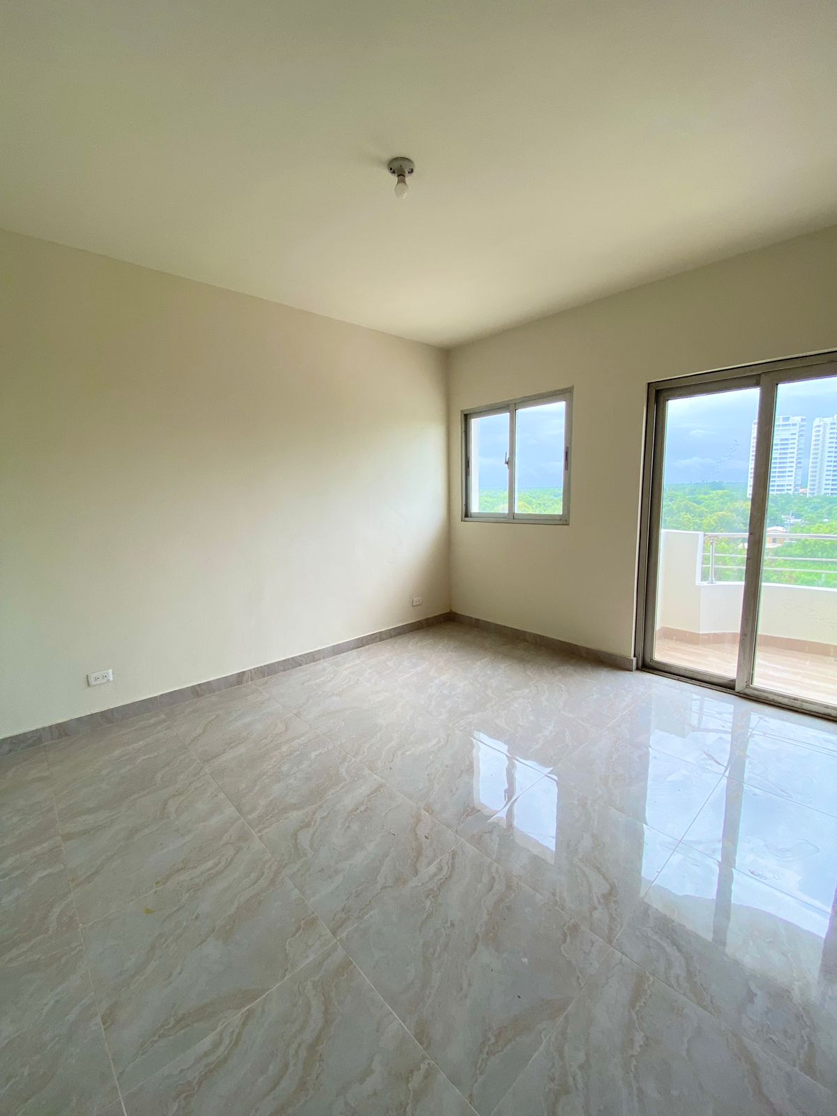 Vendo apartamento en juan dolio Foto 7318821-4.jpg