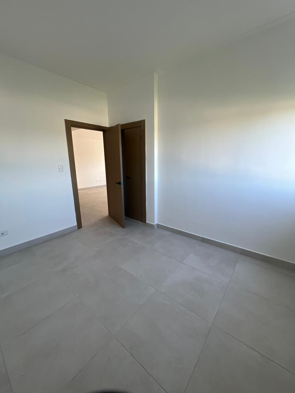 Vendo apartamento en juan dolio Foto 7318822-6.jpg