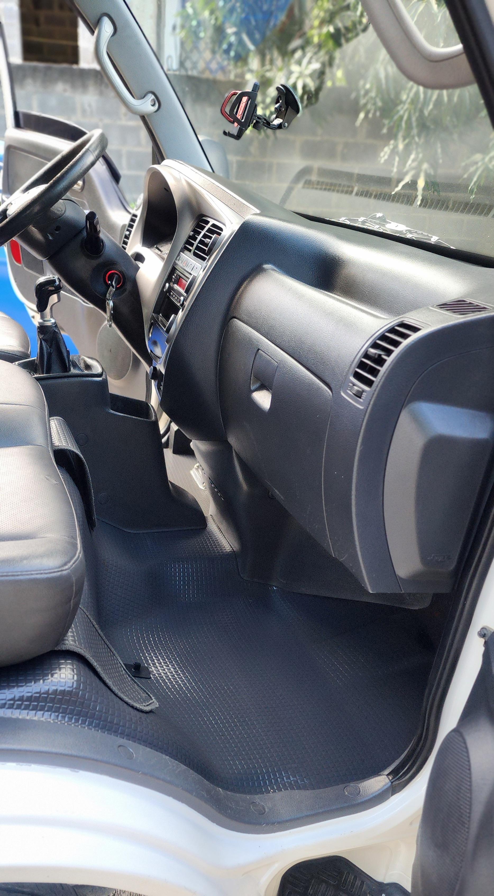 Kia Bongo lll 2019 57000 km. El full reforzado de fábrica ruedas altas Foto 7319058-20.jpg