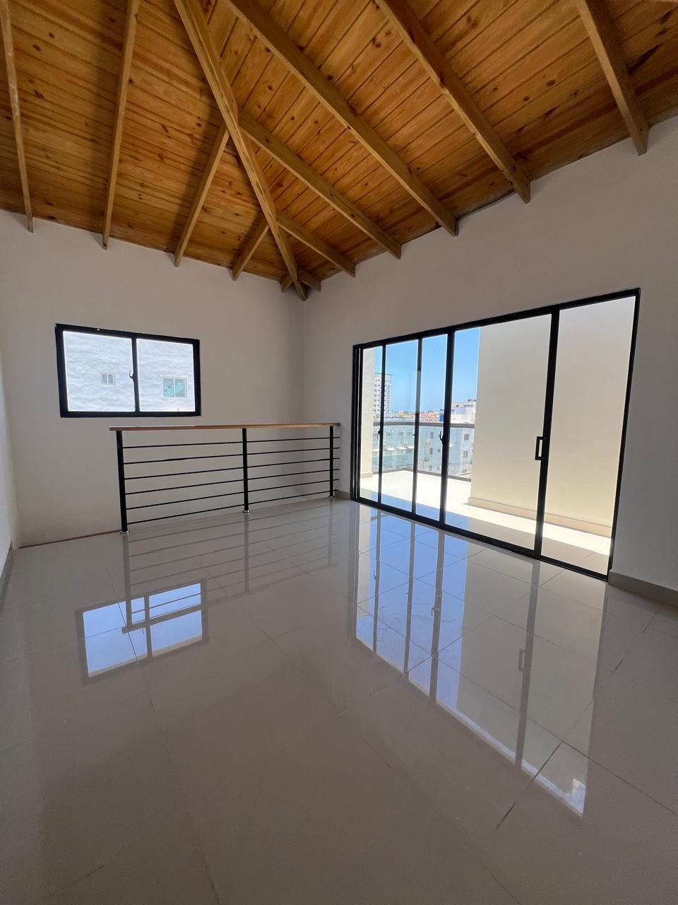 Penthouse de 3 Habitaciones en Venta en los Corales del Sur  Foto 7319202-9.jpg