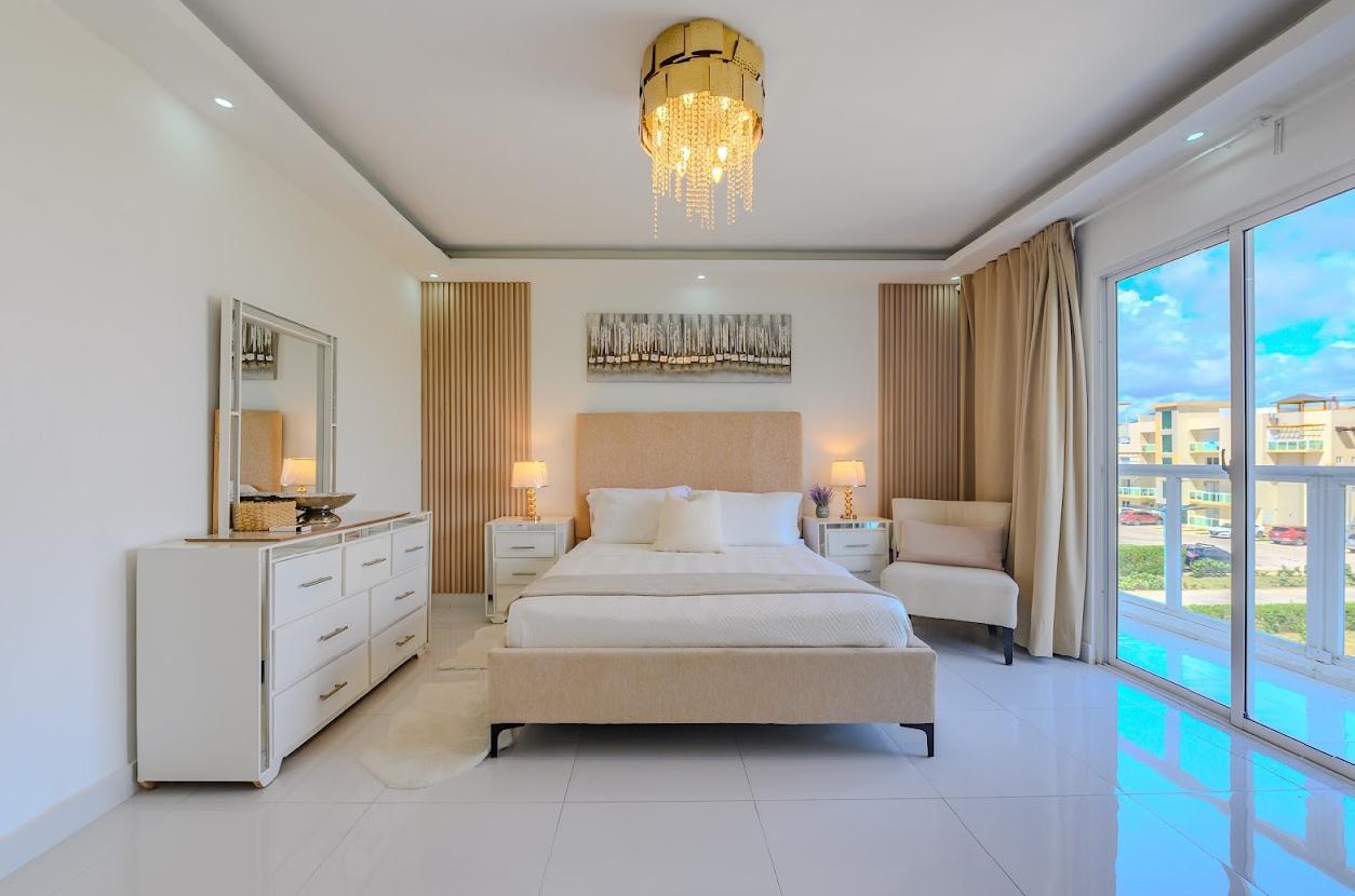 Apartamento amueblado remodelado disponible para venta en la Autopista Foto 7319261-1.jpg
