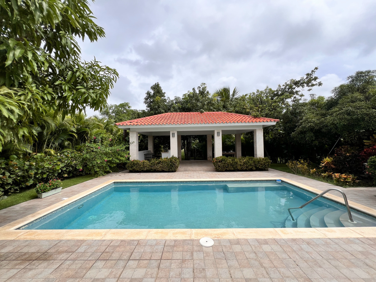 Villa Clásica  muy Amplia y excelentes condiciones de 1 Nivel con Vist Foto 7319332-9.jpg