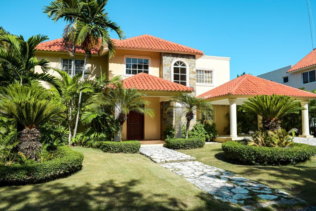???? VILLA EN VENTA – METRO COUNTRY CLUB JUAN DOLIO ???? Foto 7319350-2.jpg
