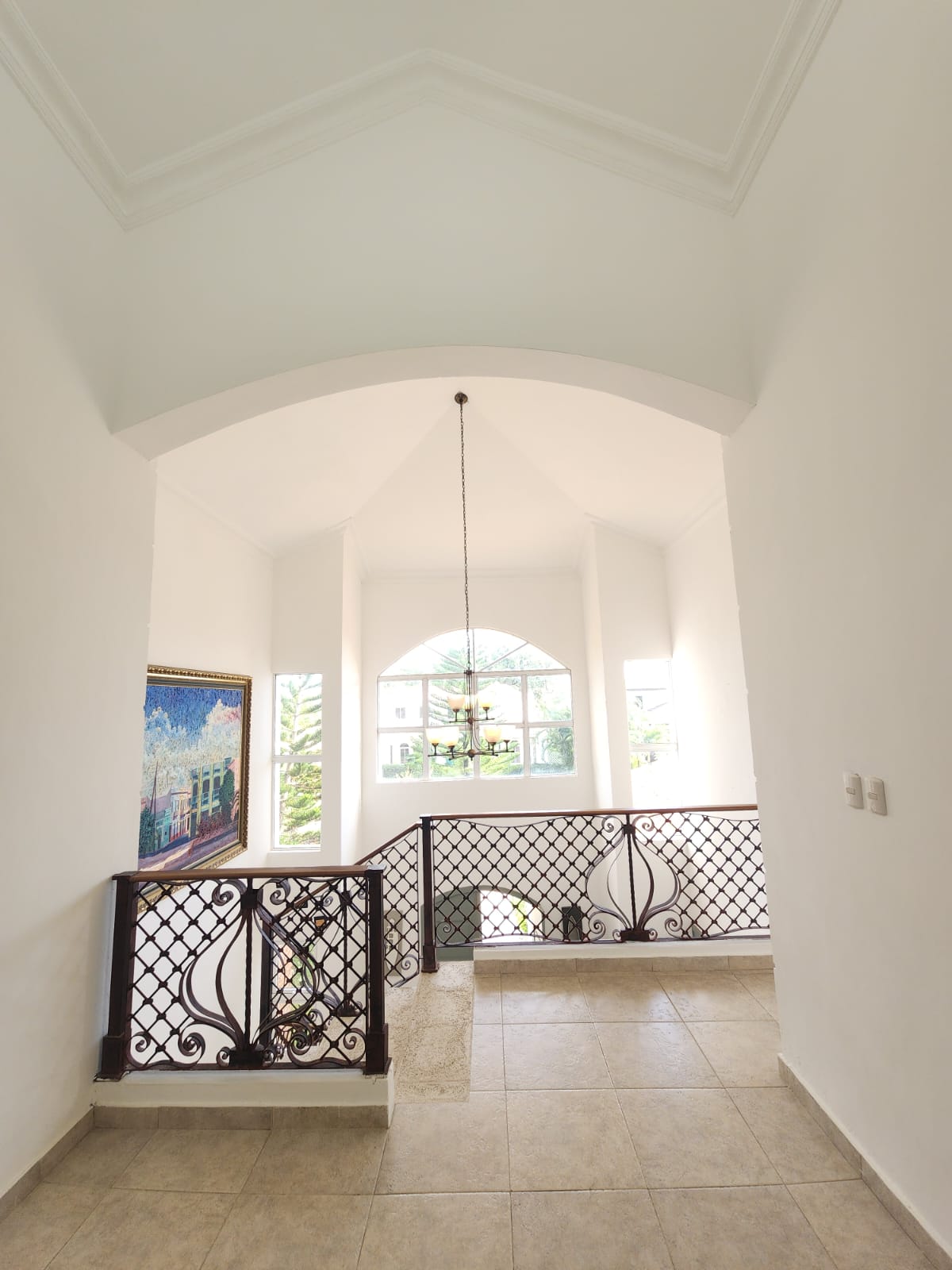 Impresionante y Amplia Villa en Metro Country de 8 Habitaciones Foto 7319351-6.jpg
