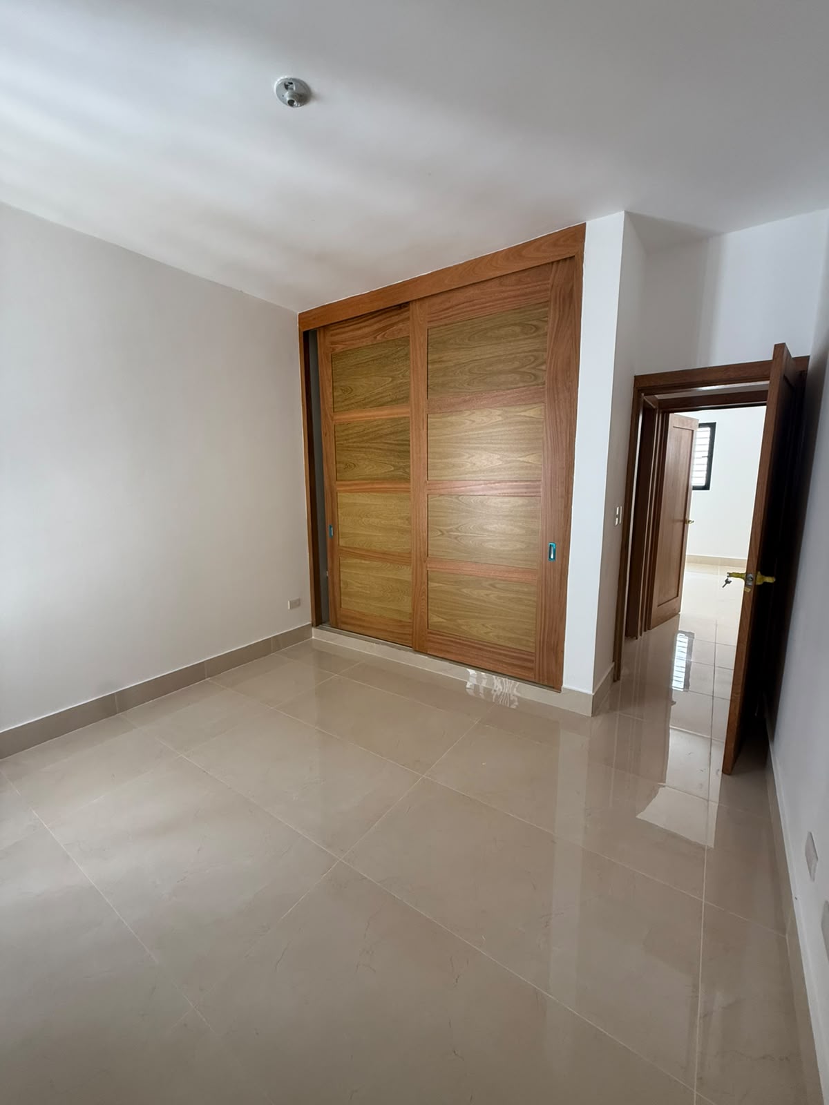 APARTAMENTO EN VENTA O RENTA  PROYECTO LLANO DORADO EL DORADO Foto 7319422-10.jpg