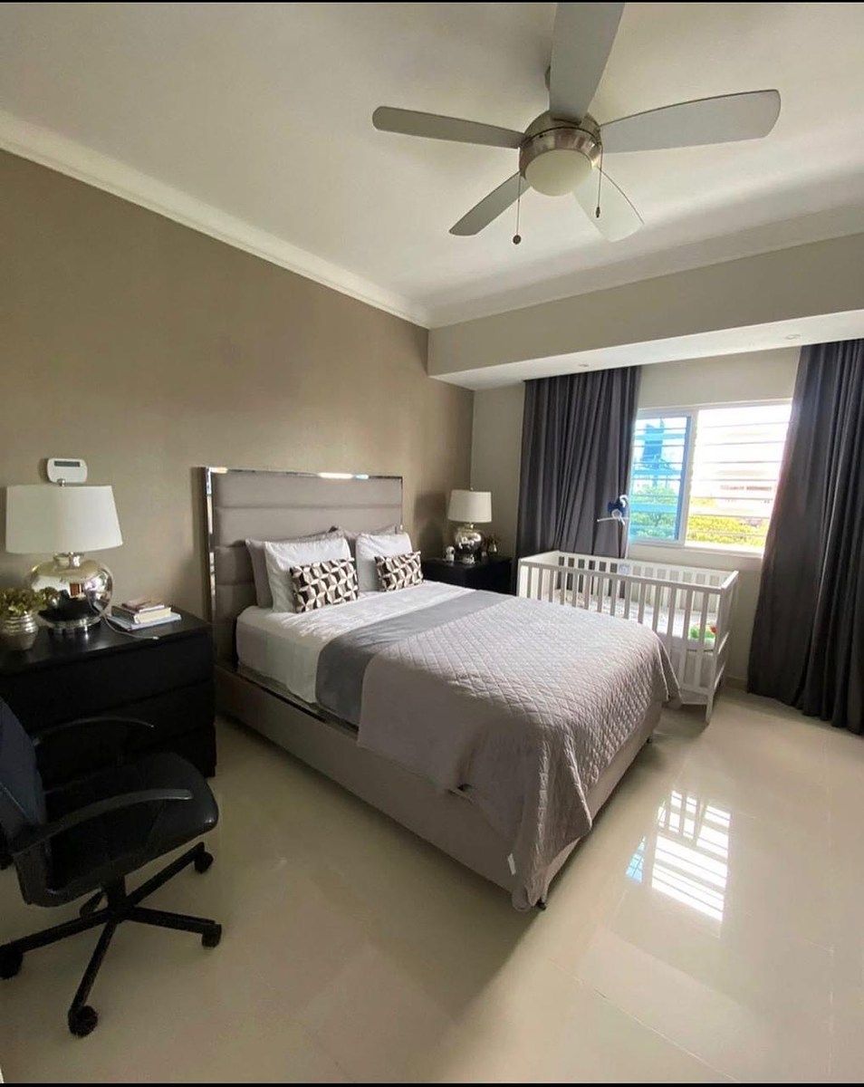 ALQUILO APARTAMENTO EN EVARISTO MORALES VACIO Foto 7319451-1.jpg