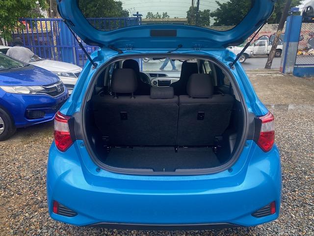 TOYOTA VITZ RECIEN IMPORTADO AÑO 2020 EXCELENTES CONDICIONES Foto 7319589-7.jpg