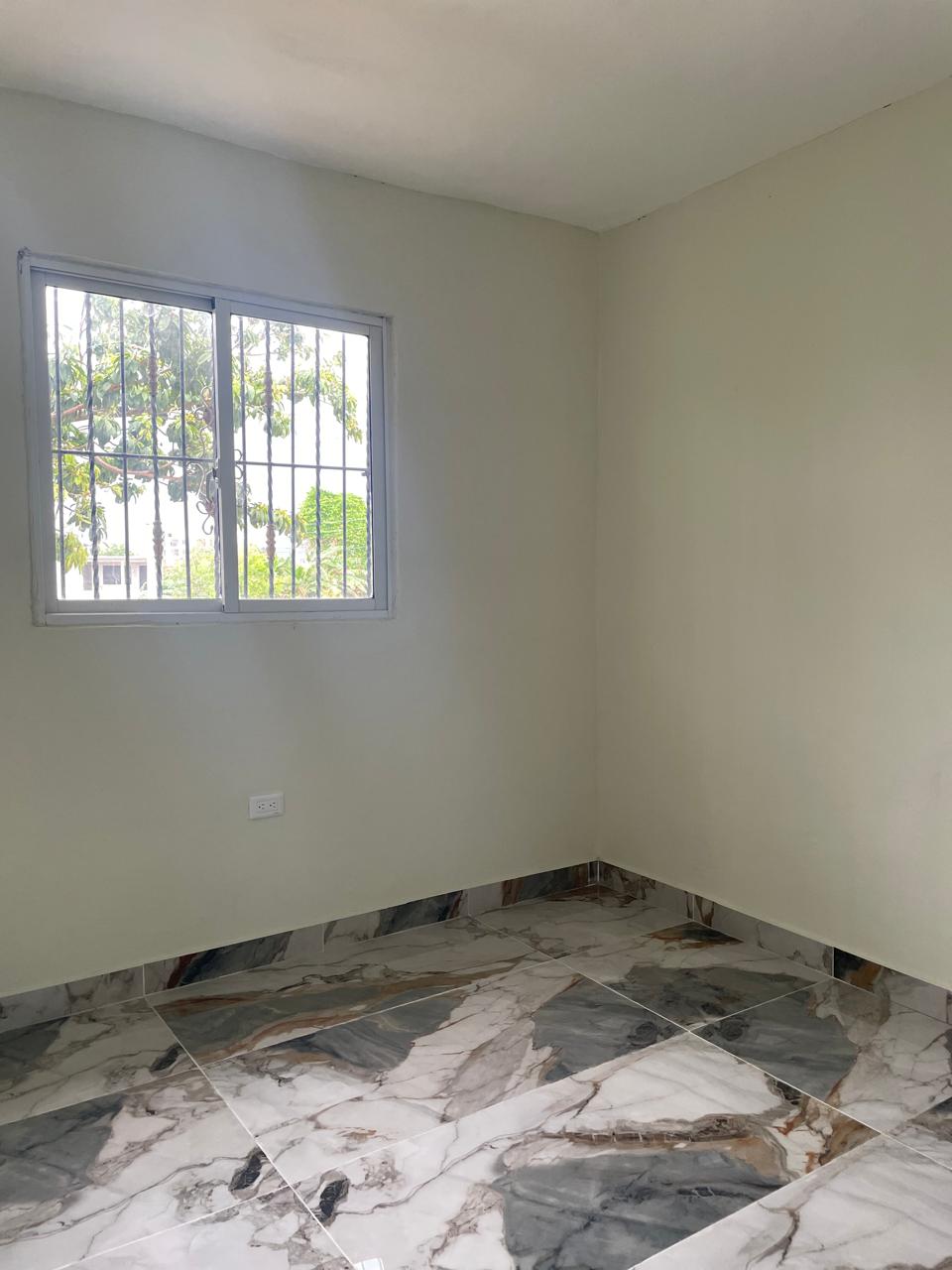 Alquiler Hermoso y espacioso Apartamento en los Maestros  Barahona Foto 7319617-11.jpg