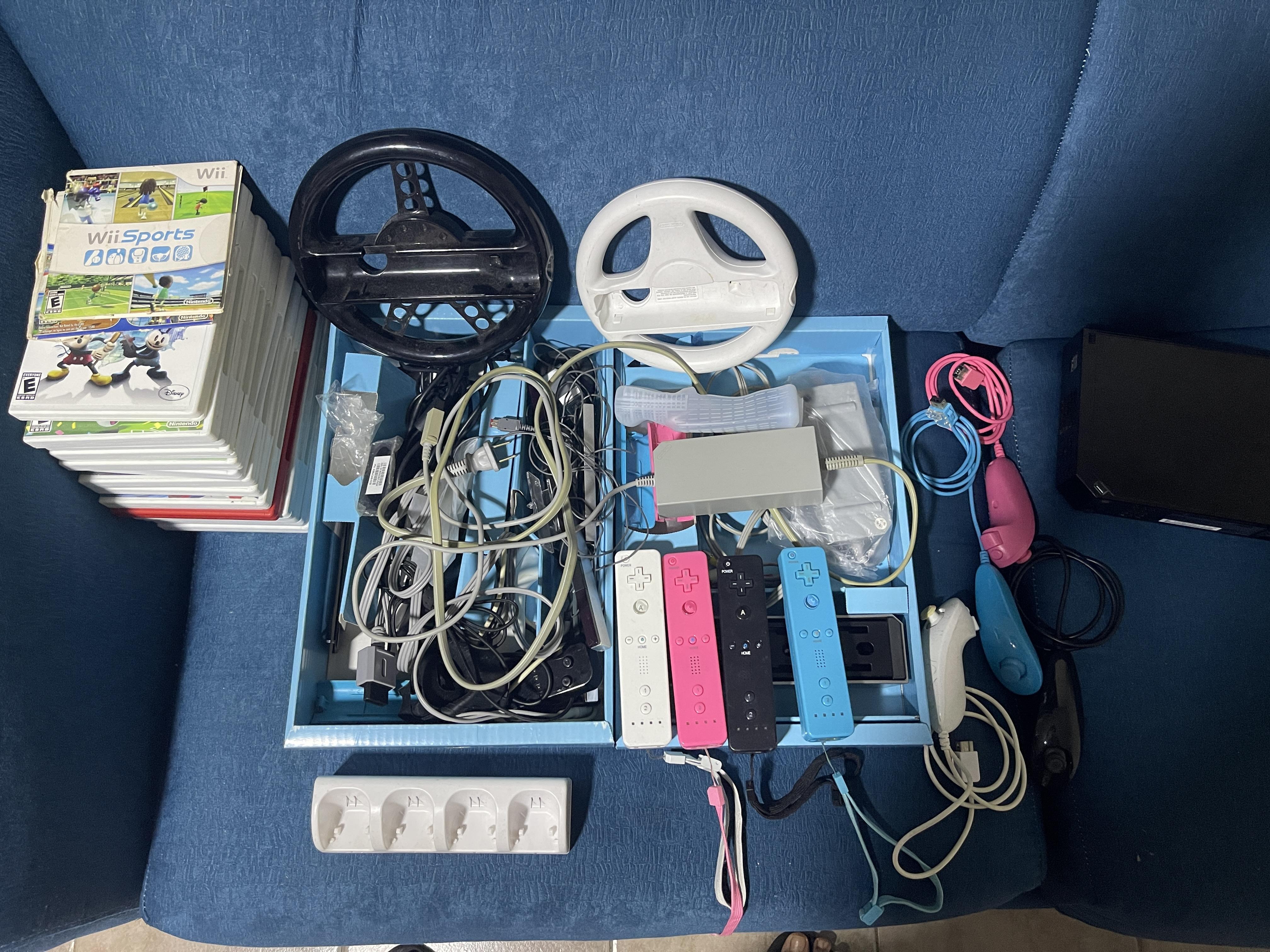 Nintendo Wii Negra Modelo RVL-001 Foto 7319749-10.jpg