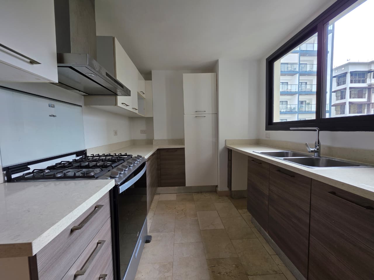 Vendo Exclusivo Apto de Lujo en NACO 3 HABS. 175 Mts.2 piso 5 Foto 7319977-5.jpg