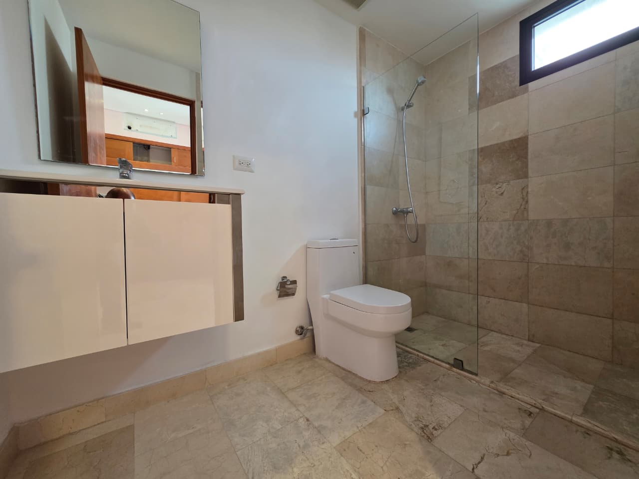 Vendo Exclusivo Apto de Lujo en NACO 3 HABS. 175 Mts.2 piso 5 Foto 7319977-7.jpg