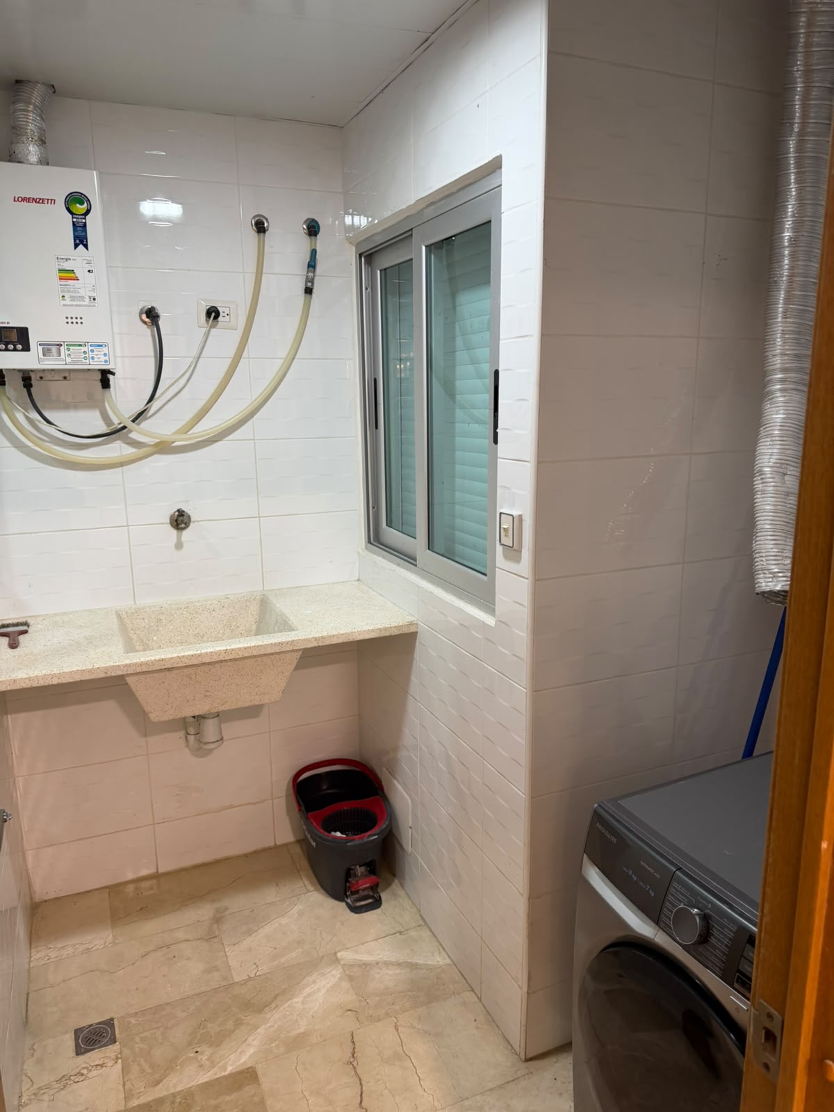 Apartamento Amueblado en Alquiler en La Esperilla Santo Domingo Foto 7320024-4.jpg