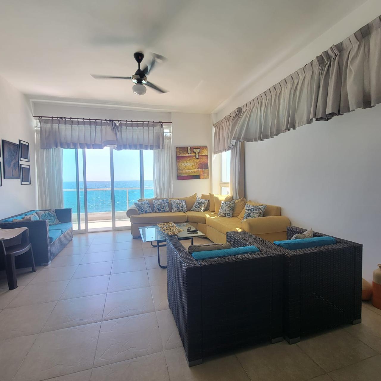 Apartamento de 2 Habitaciones en Venta en Juan Dolio.  Foto 7320287-1.jpg