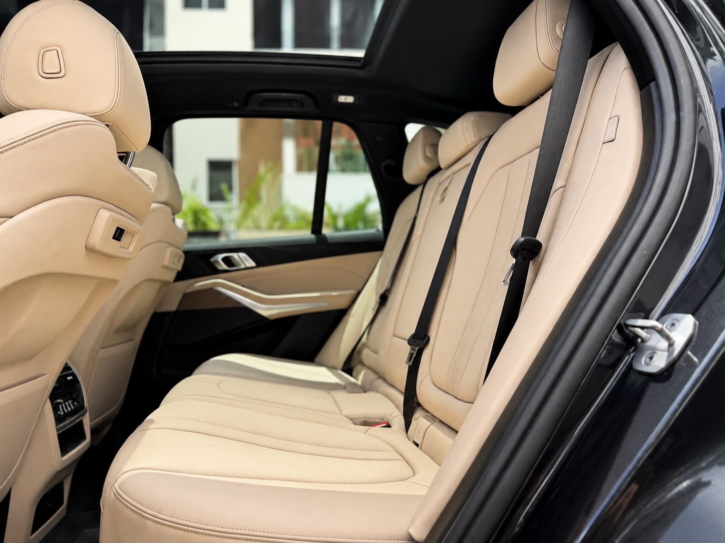 BMW X5 40i Kit M Competition 2021 Foto 7320390-7.jpg