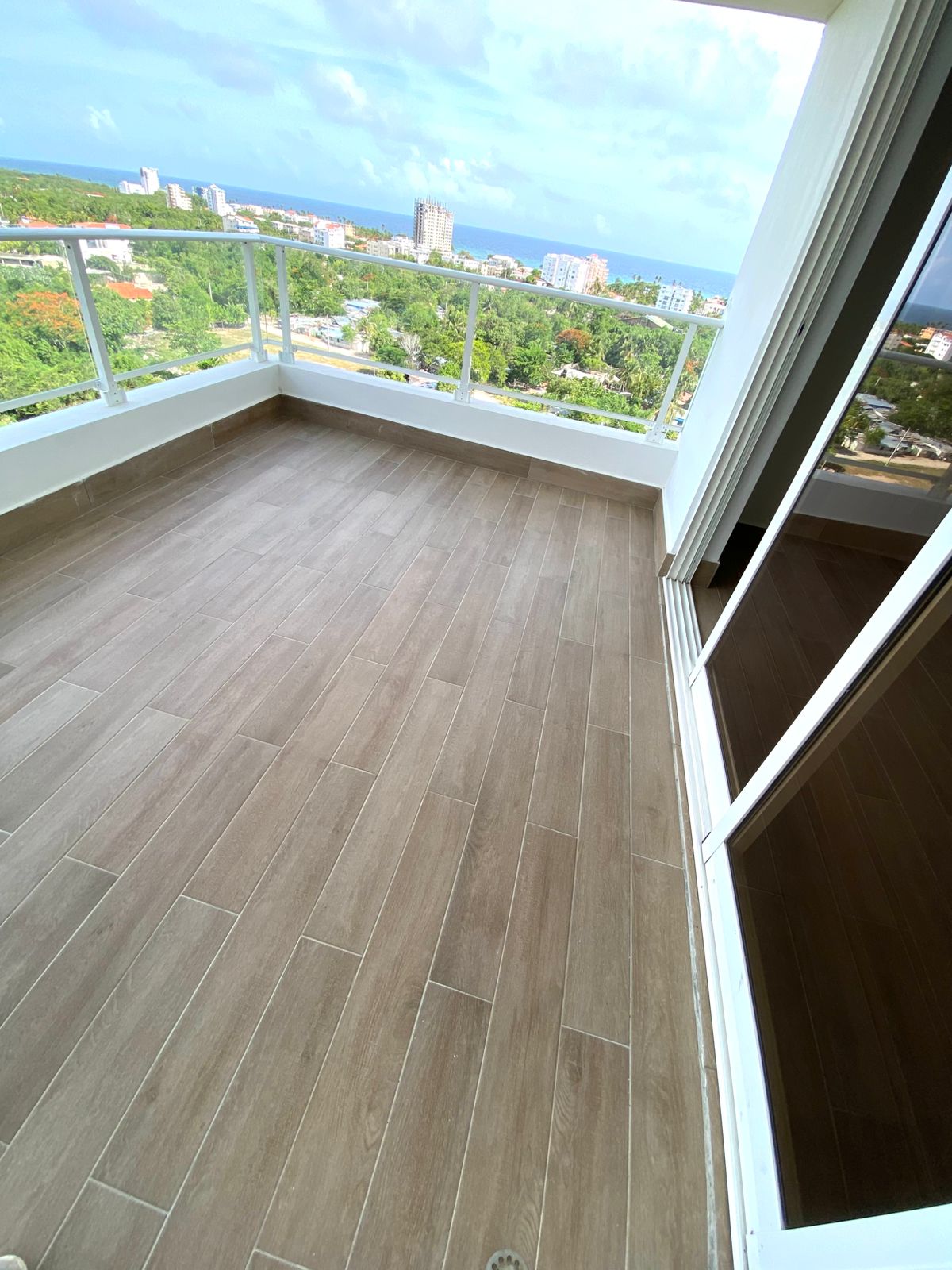 Vendo apartamento en juan dolio Foto 7320467-14.jpg