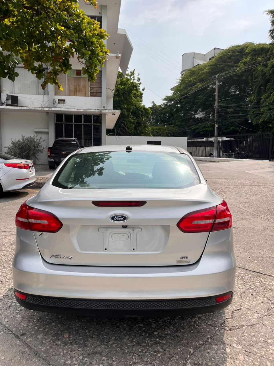 Ford Focus SE 2017 Foto 7320474-6.jpg