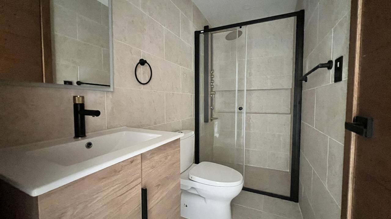 Vendo apartamento en juan dolio Foto 7320477-3.jpg
