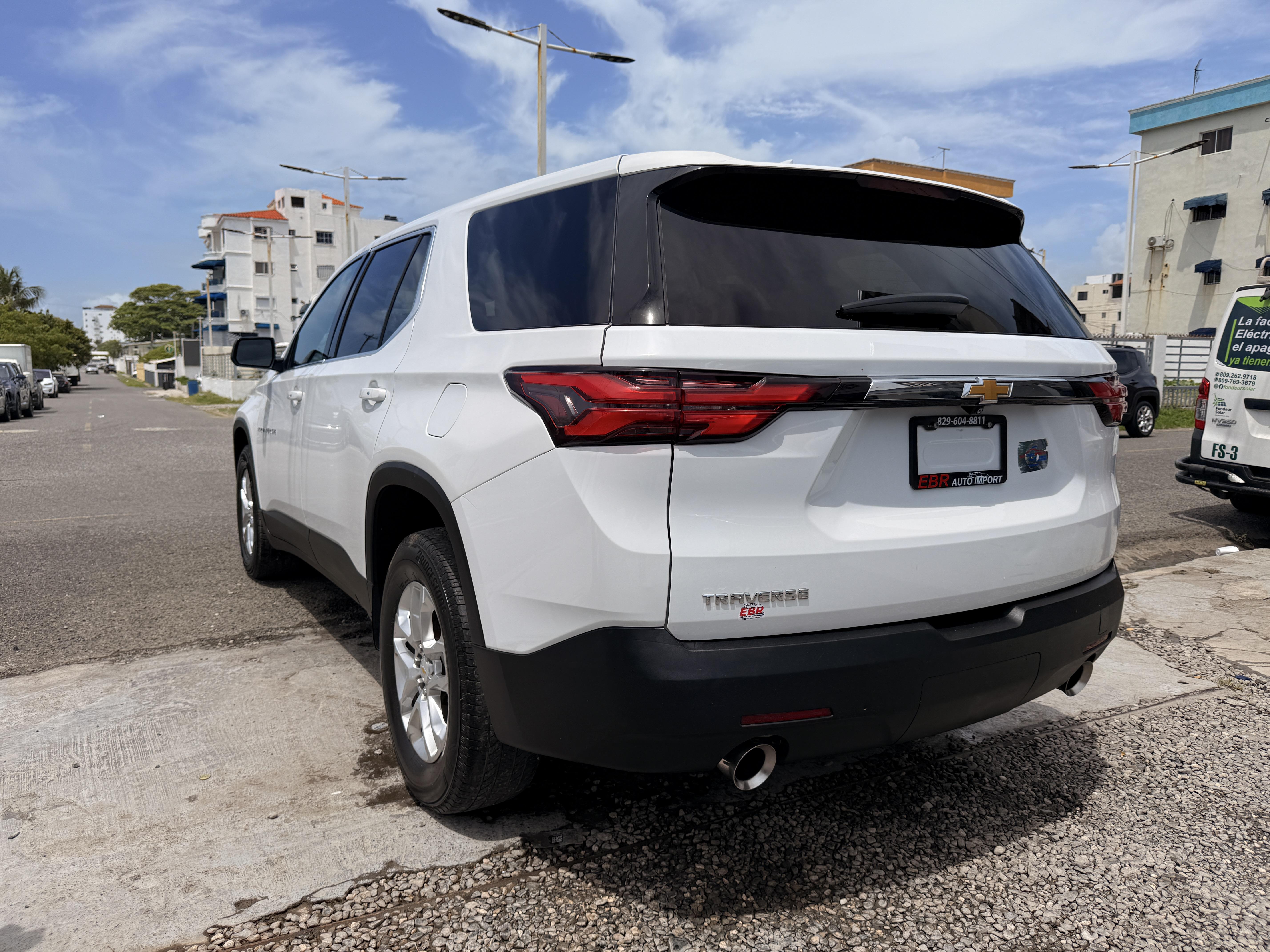 Chevrolet Traverse LT 2022 Foto 7320650-4.jpg