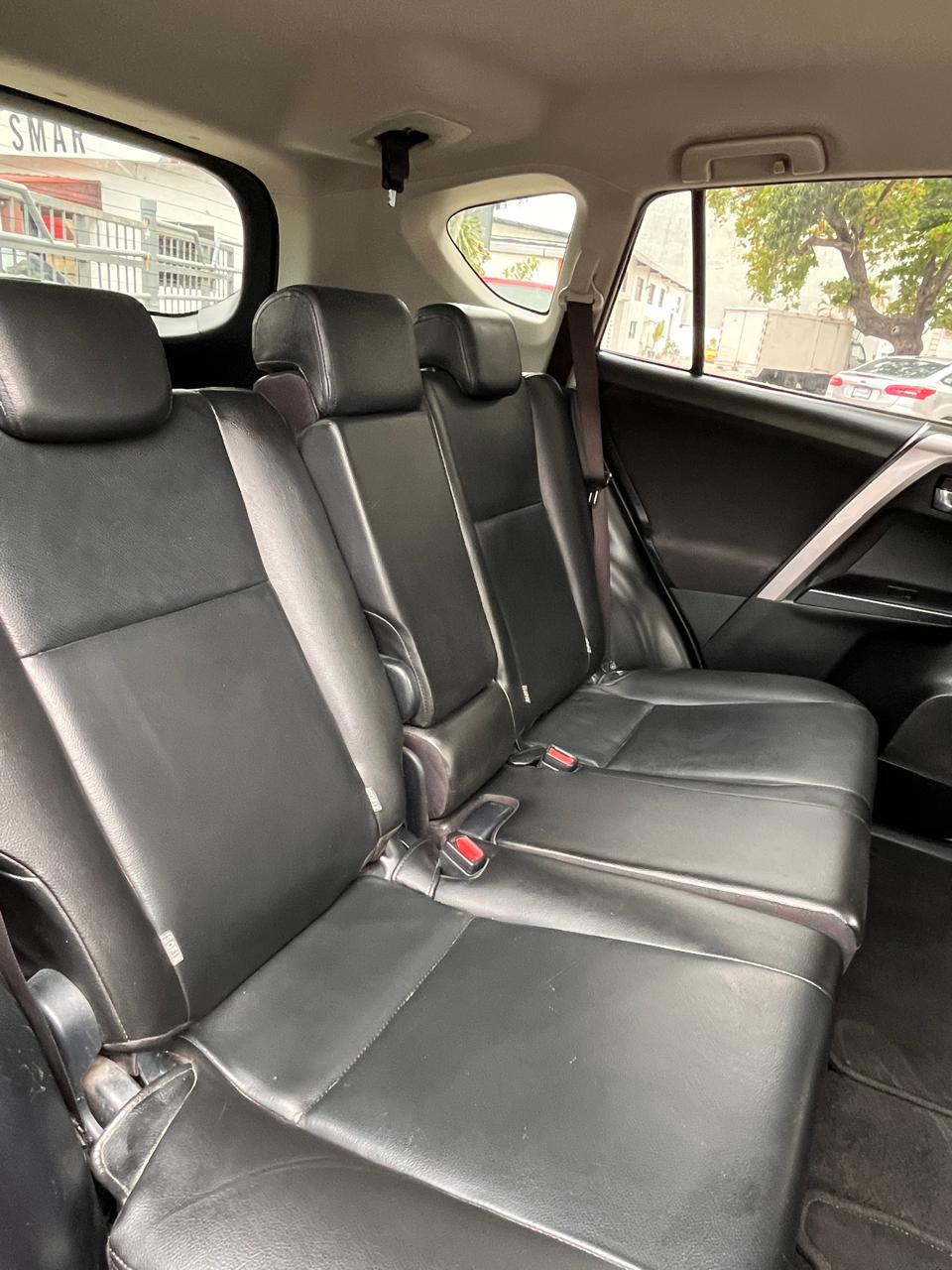 Toyota Rav 4 2017 Foto 7320669-10.jpg
