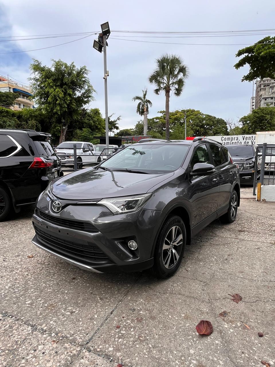 Toyota Rav 4 2017 Foto 7320669-3.jpg