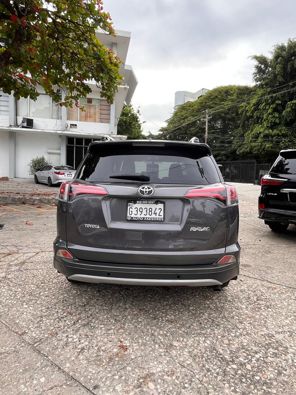 Toyota Rav 4 2017 Foto 7320669-9.jpg