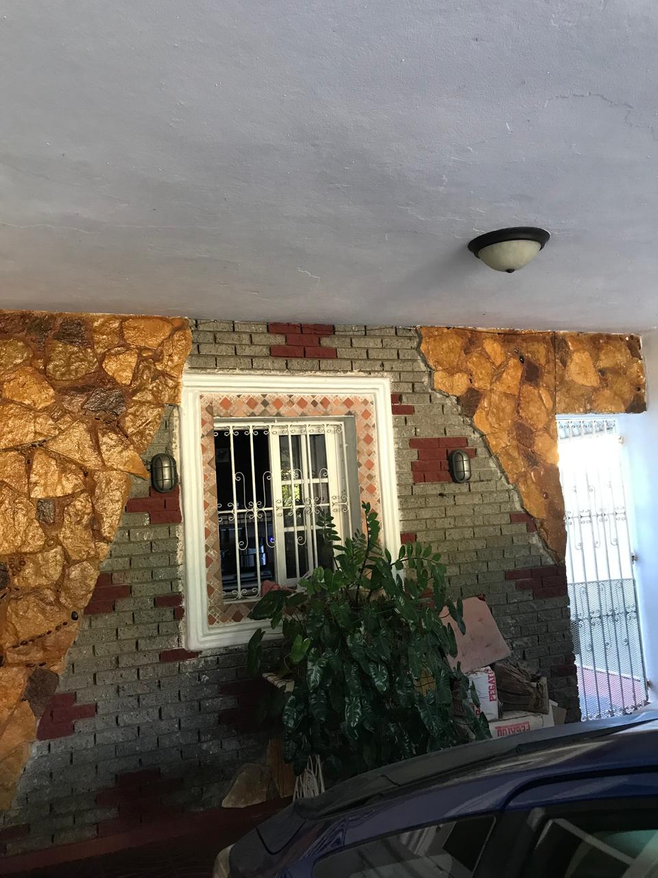 CASA EN VENTA PRÓXIMA AL CITY CENTER – REPARTO LOS TRES OJOS Foto 7320688-2.jpg