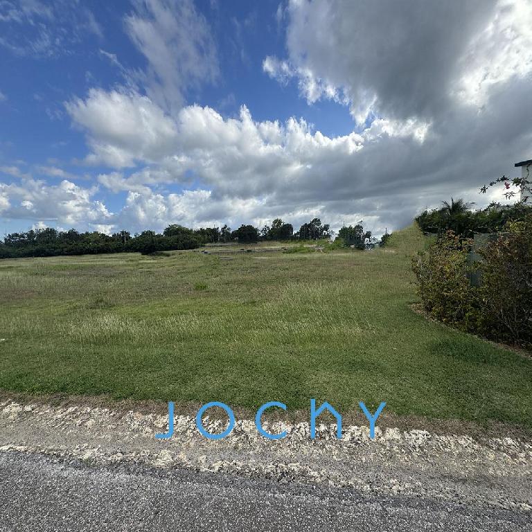 Jochy Real Estate vende solares en la Estancia Golf Resort R.D  Foto 7320747-4.jpg