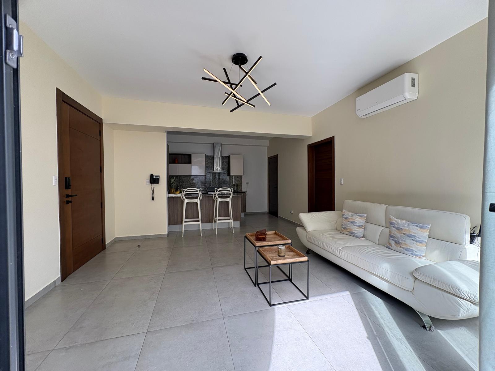 Apartamento en Alquiler en la Esperilla Amueblado 2do pis con terraza Foto 7320821-1.jpg