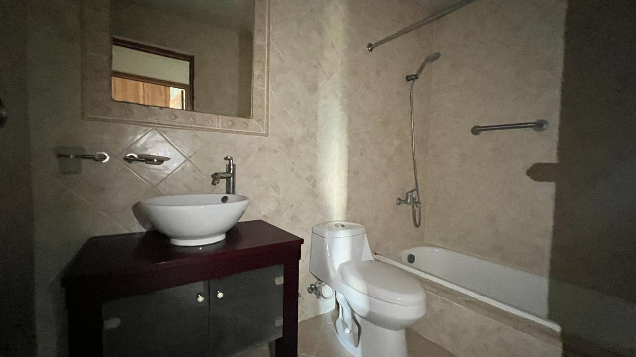 Vendo apartamento en juan dolio Foto 7320860-8.jpg