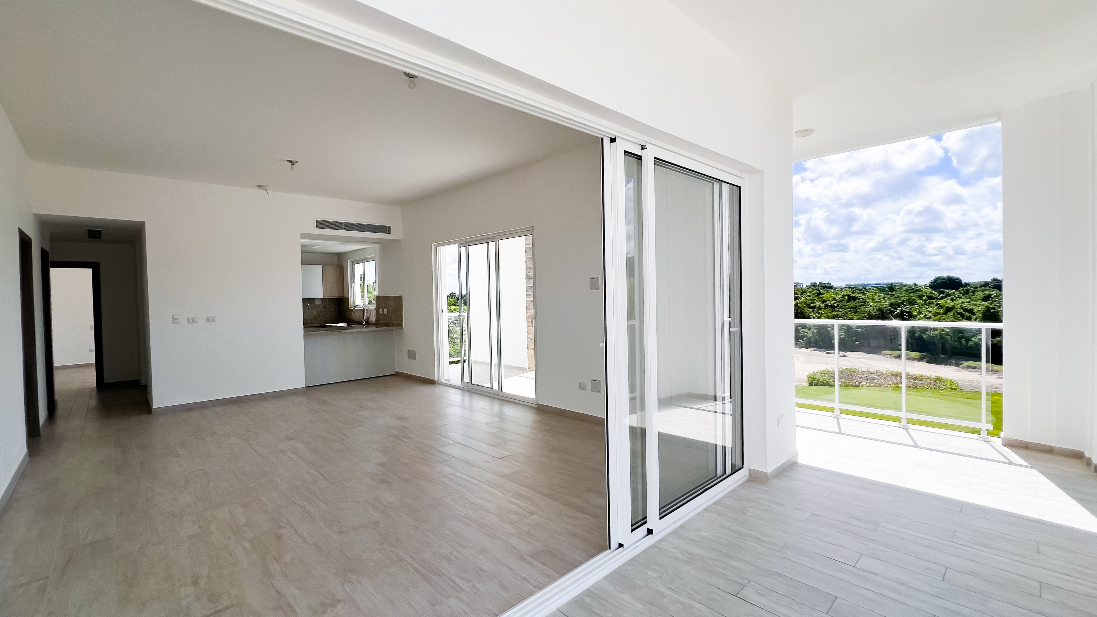 Vendo apartamento en juan dolio Foto 7320931-4.jpg