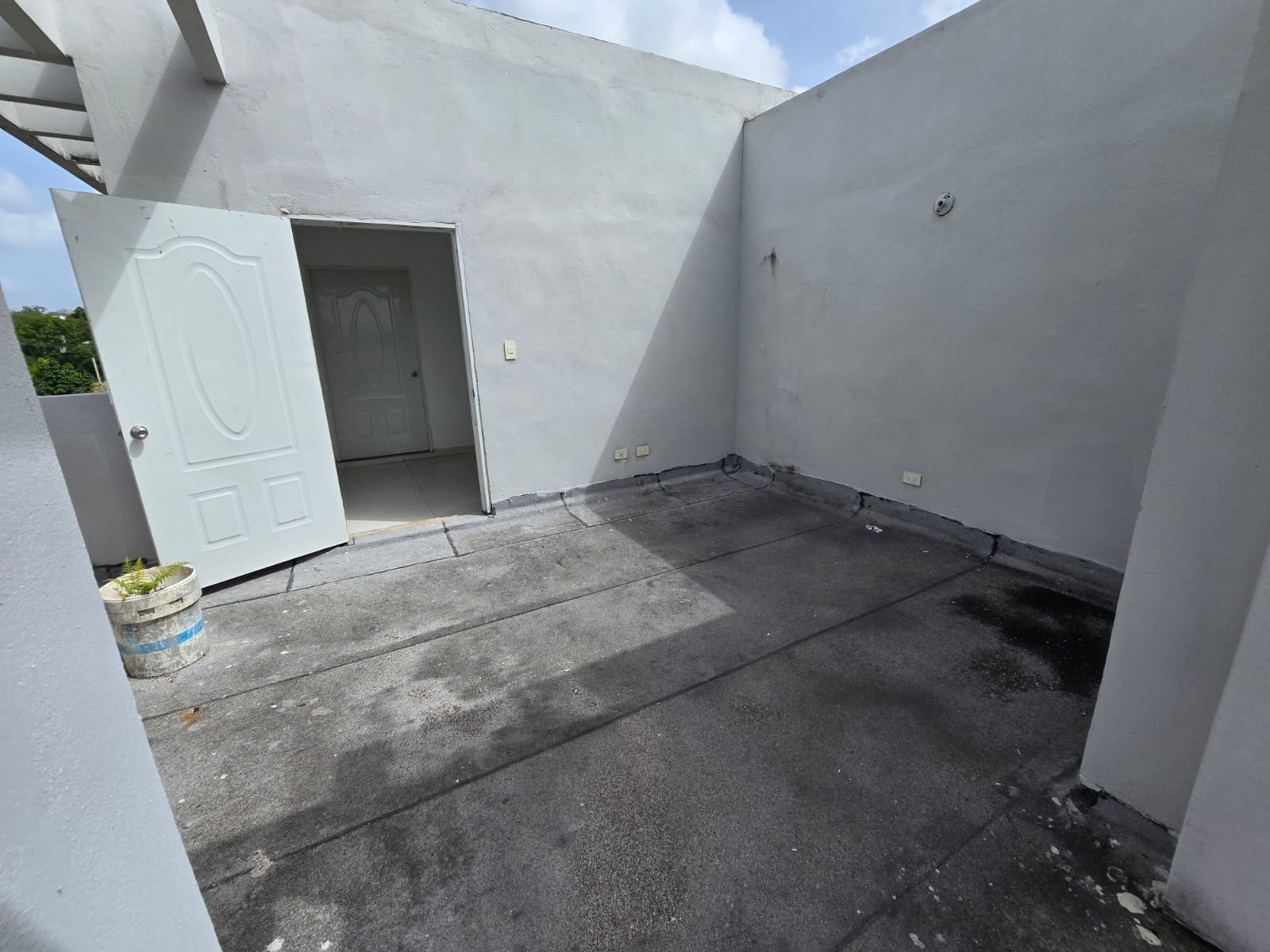 Apartamento con Terraza Privada Jacobo Majluta  4to Piso   Foto 7320969-2.jpg
