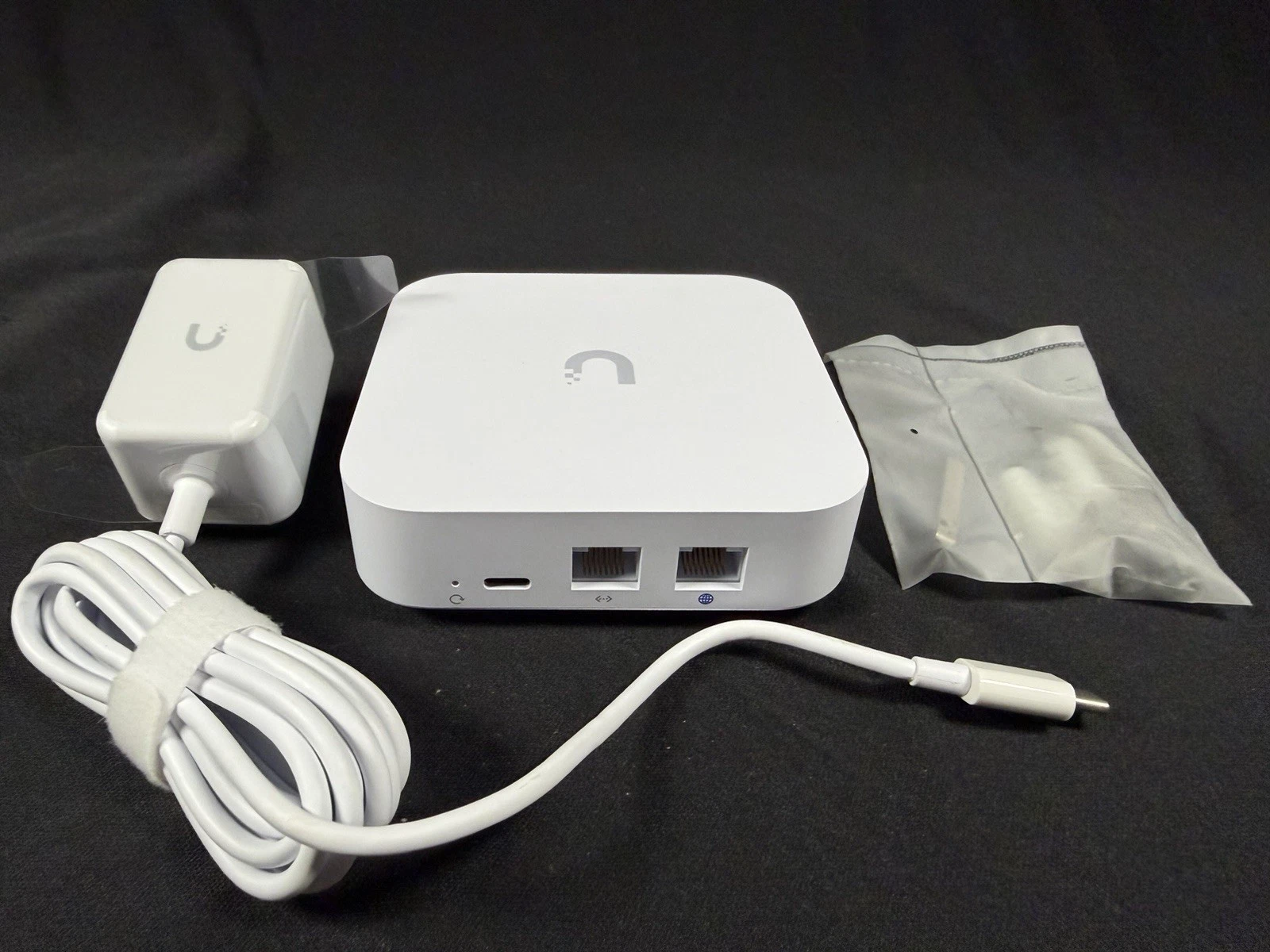 Ubiquiti UXG-Lite Gateway Lite  Foto 7320996-1.jpg