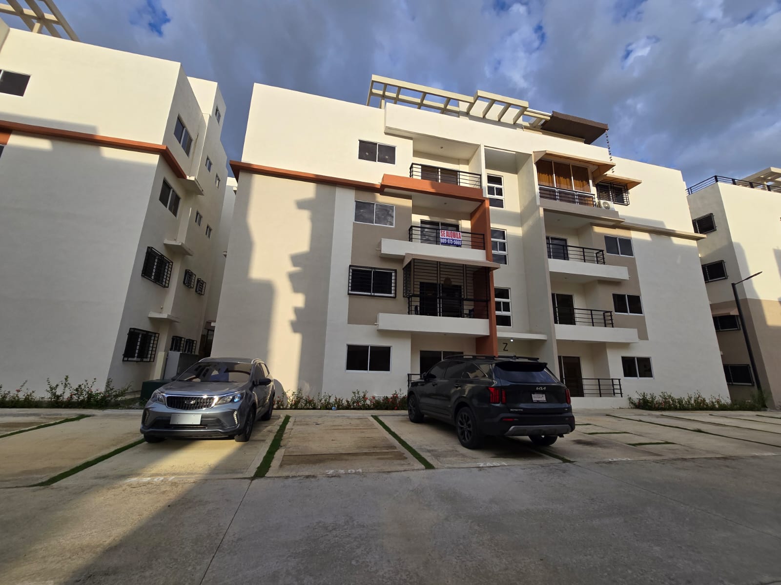 Apartamento en Jacobo Majluta 2do nivel Terrazas del Arroyo   Foto 7321014-1.jpg