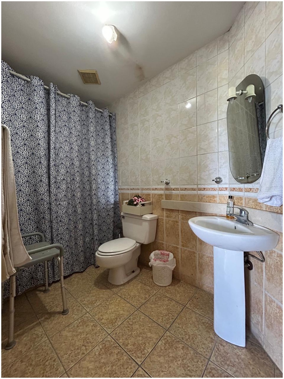 Vendo Apto Clásico en RENACIMIENTO 3 HABS. 214 Mts.2 con Ascensor  Foto 7321041-8.jpg