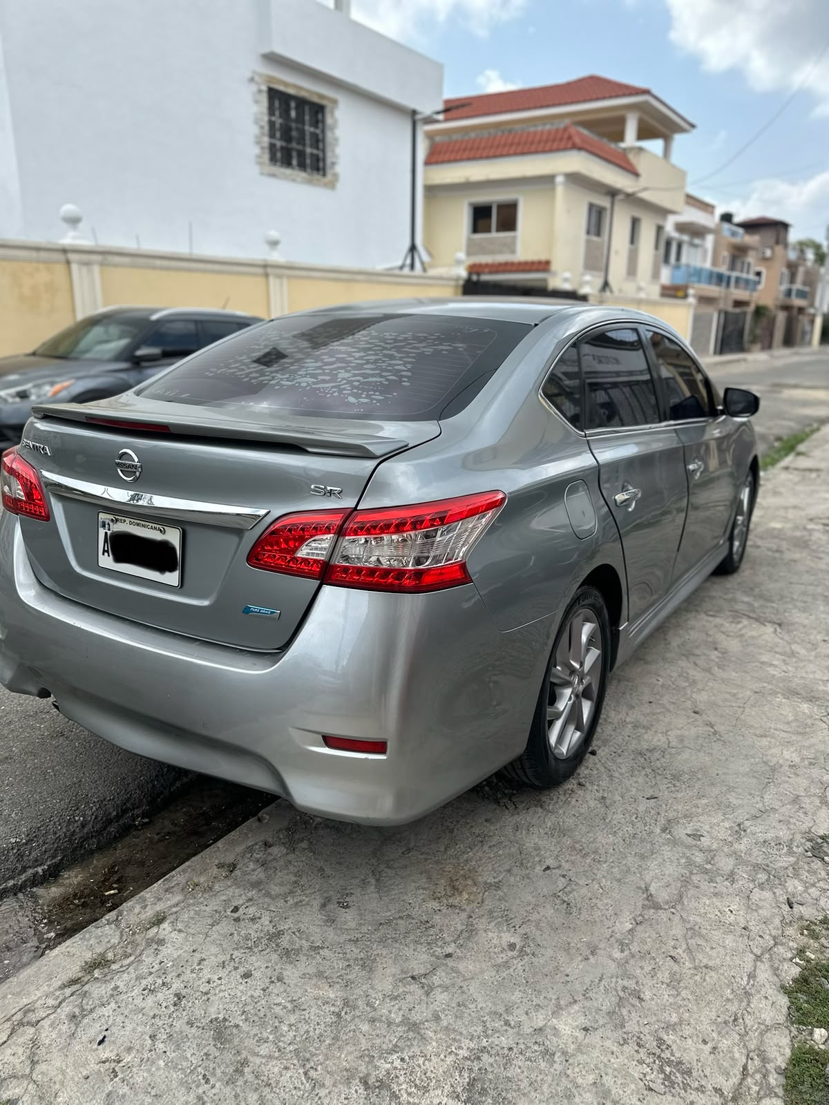 Nissan Sentra SR 2014  Foto 7321068-3.jpg