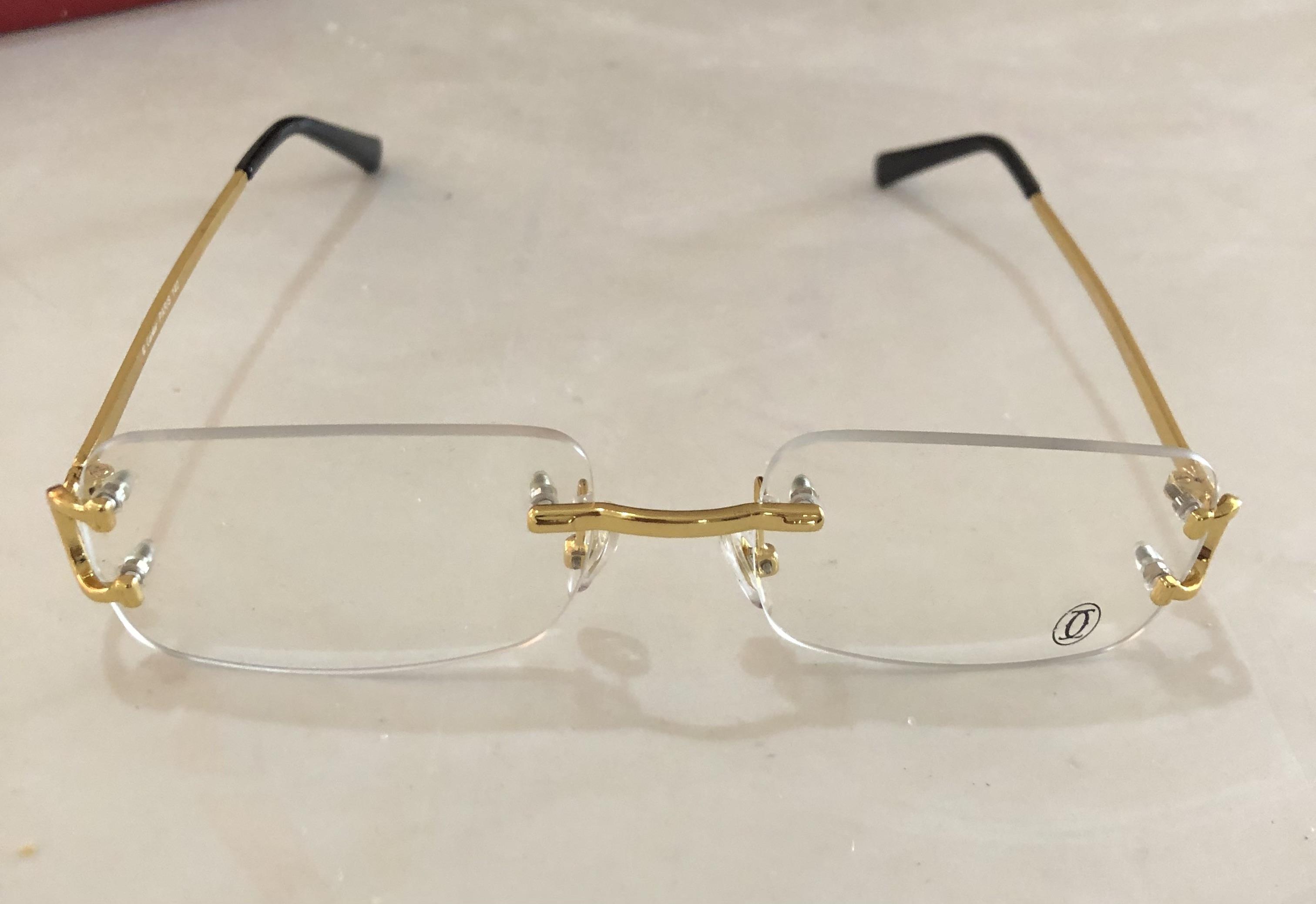Vendo gafa Cartier casi  nuevas  Foto 7321255-3.jpg