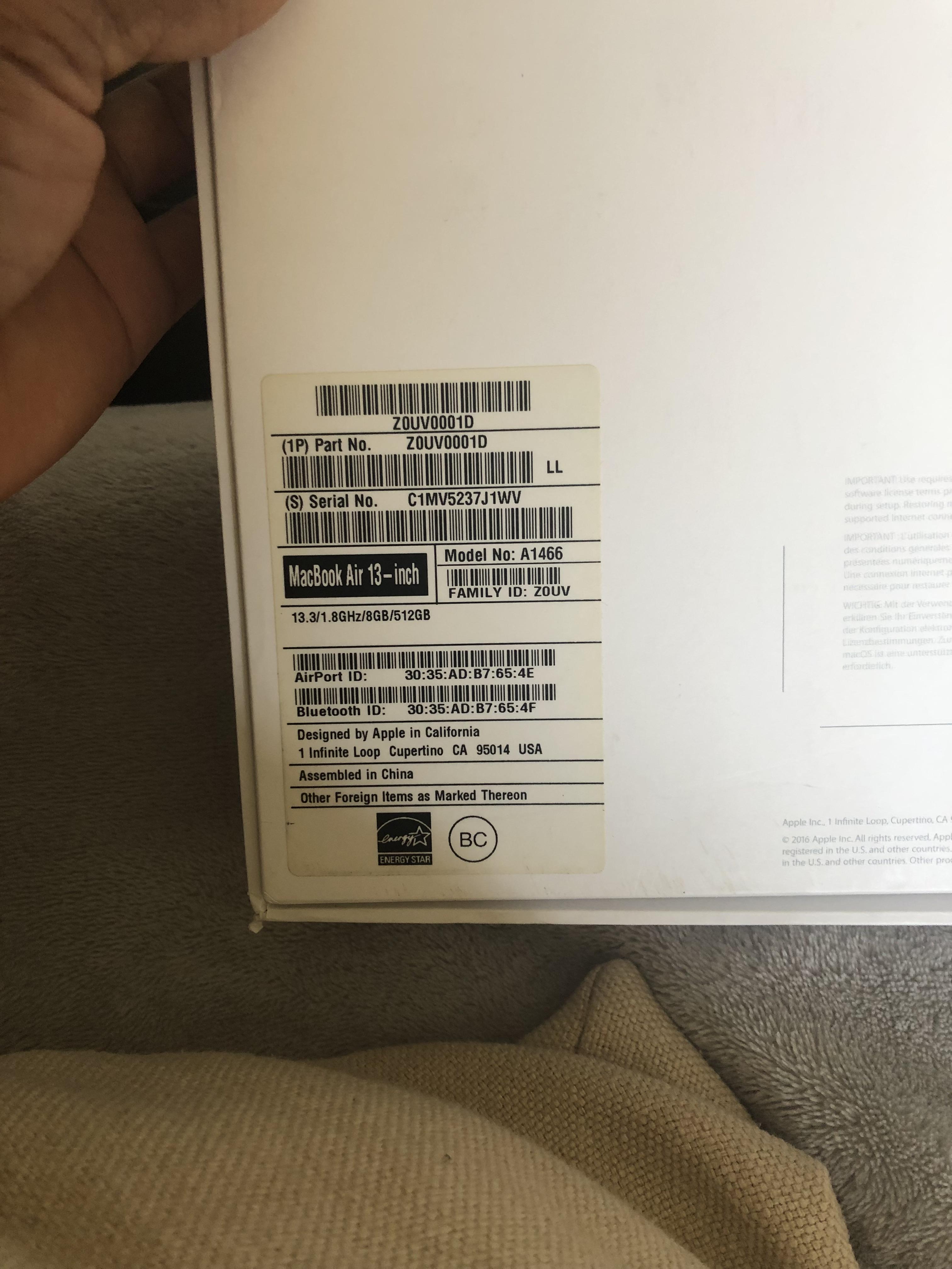 Vendó Apple MAC BOOK AIR 13” i5 4r 2017 es para piezas dejo de prender Foto 7321265-2.jpg