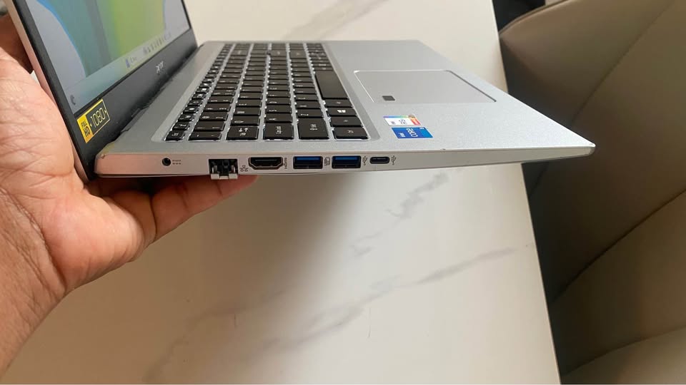 Acer Aspire 5  i5 11. Gen 2.4 GHz  8GB RAM  256GB SSD  15.6  Teclado R Foto 7321272-2.jpg