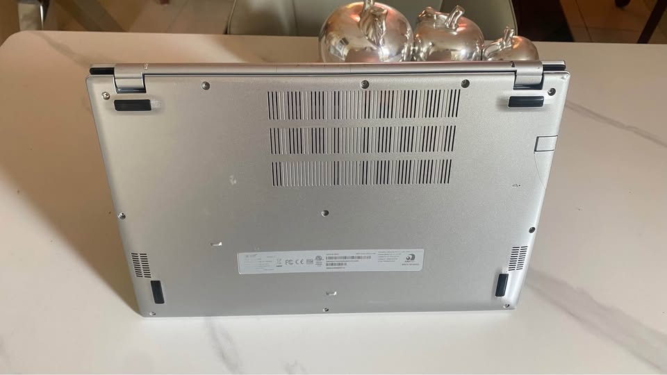 Acer Aspire 5  i5 11. Gen 2.4 GHz  8GB RAM  256GB SSD  15.6  Teclado R Foto 7321272-3.jpg