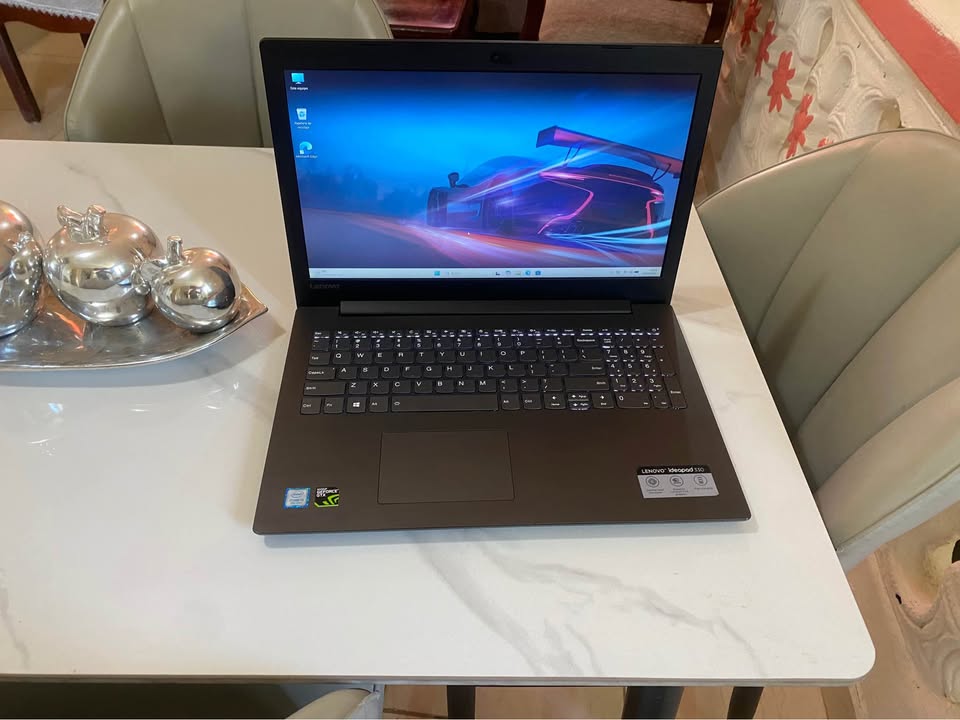 ???? LENOVO IDEAPAD 330-15ICH — COMO NUEVA Foto 7321273-4.jpg