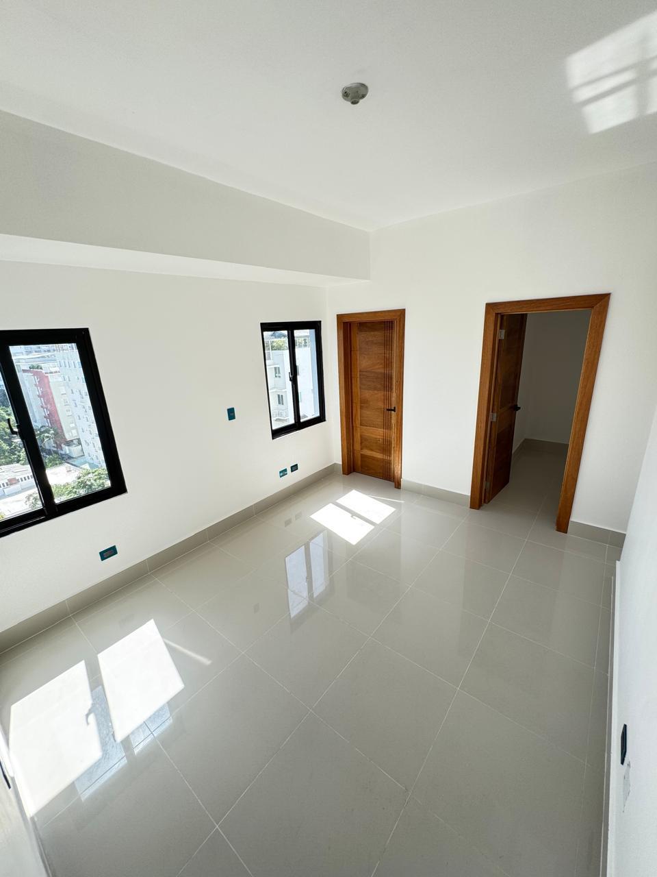 Apartamento en Venta en el Ensanche Naco. Foto 7321472-9.jpg