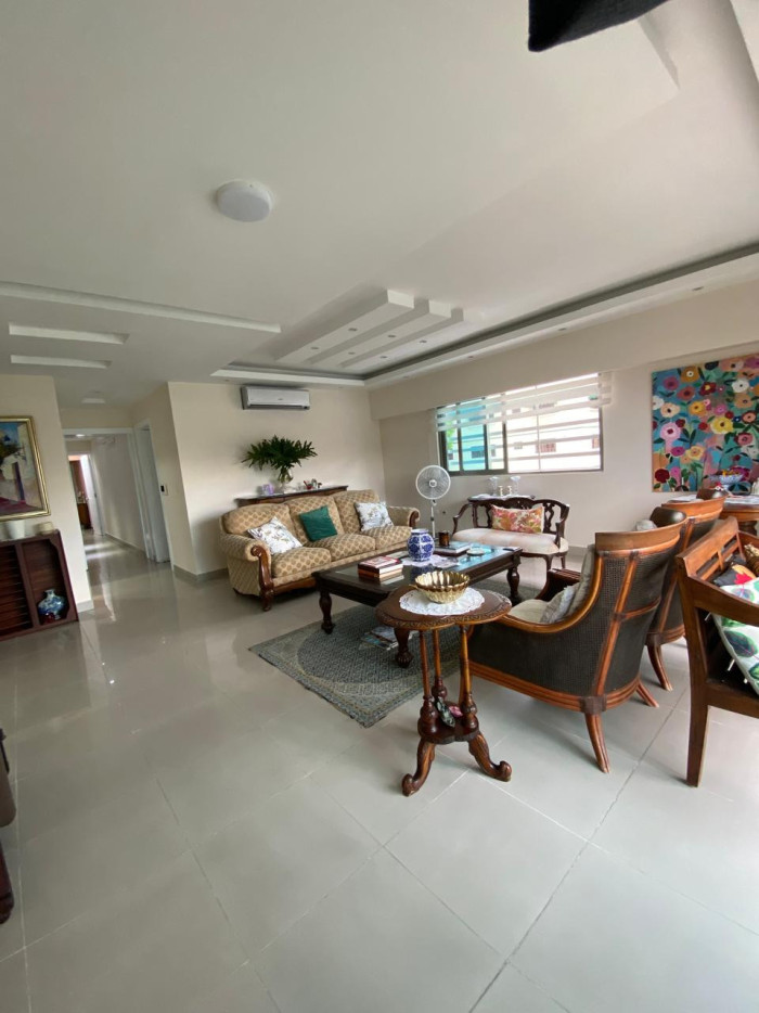 En Venta Apartamento en Evaristo Morales Foto 7321538-7.jpg