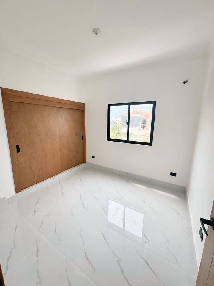 Casa Moderna en Venta en Prado Oriental – Santo Domingo Este Foto 7321638-1.jpg