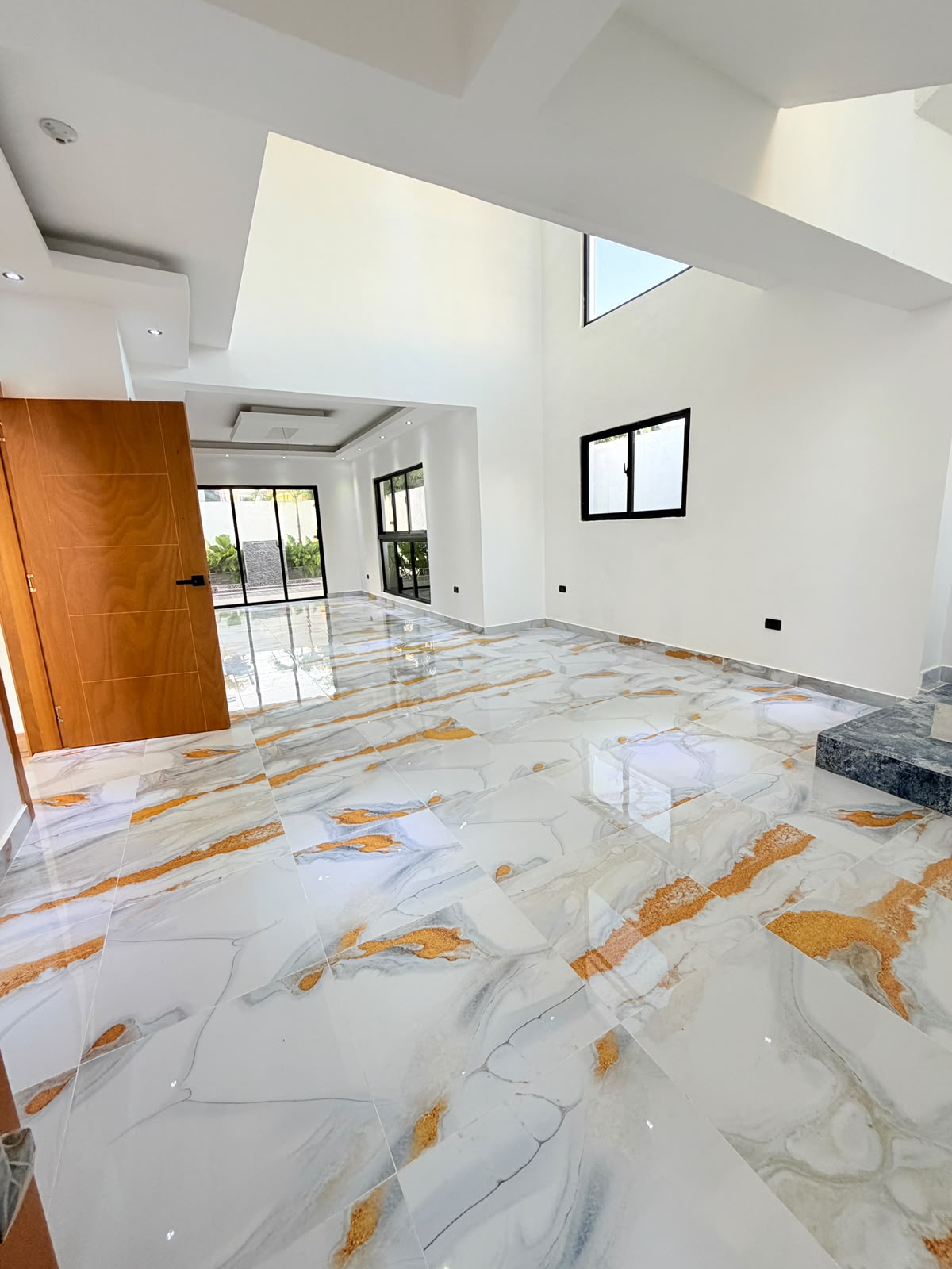 Casa de Lujo en Venta en Autopista San Isidro  4 Habitaciones Piscina  Foto 7321643-7.jpg